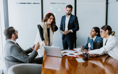 ¿Qué hace un consultor ISO? Funciones, beneficios y cuándo contratarlo