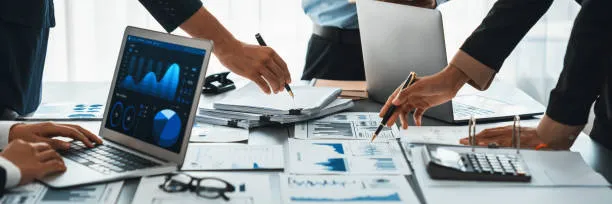 Etapas de consultoria vs auditoria en certificaciones ISO